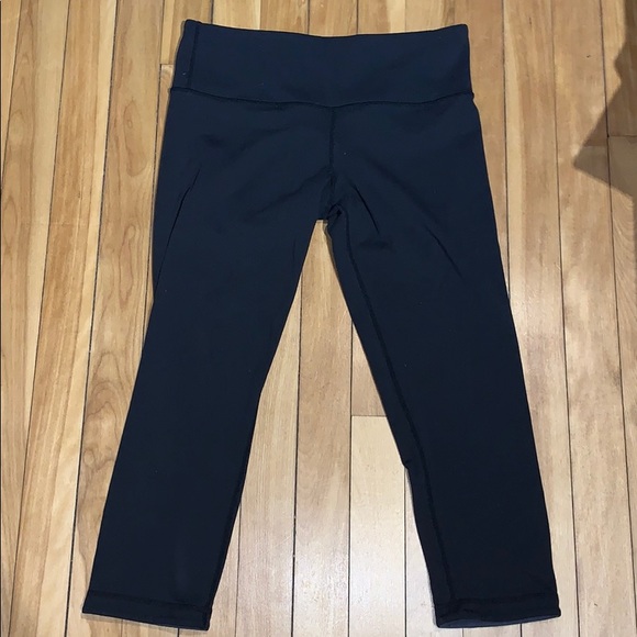 Lululemon Cropped Reversible BL/GRY Leggings SZ6